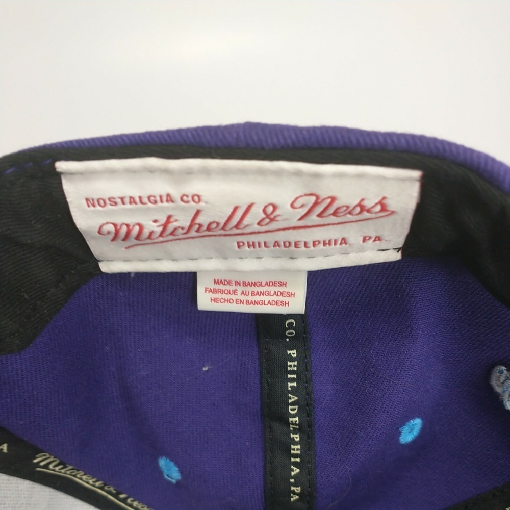 Mitchell & Ness Los Angeles Lakers Snapback Hat Purple Striped Brim NBA Mens - Picture 10 of 12